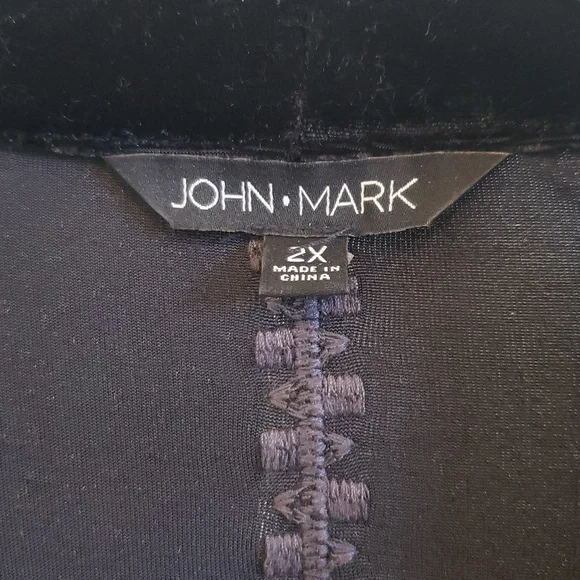 John Mark Plus Size Velvet Burnout MixedMedia 3/4 Sleeve Statement Kimomo Jacket - Picture 5 of 16